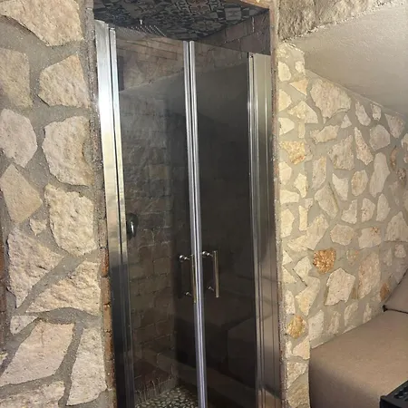 Guest house La Dolce & 4*