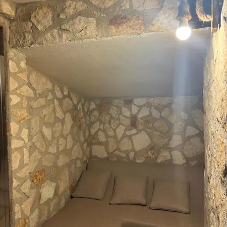 La Dolce & 4*